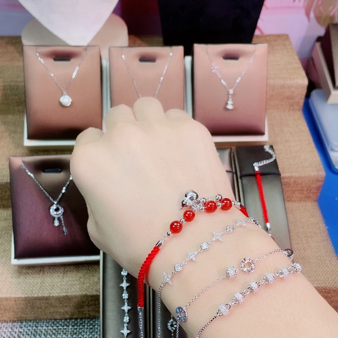 非金属无非金属无精美手链