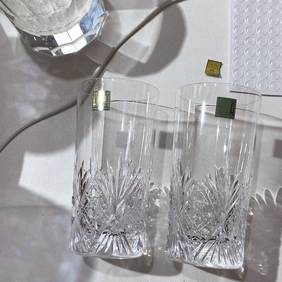 手工艺品琉璃是***啊两