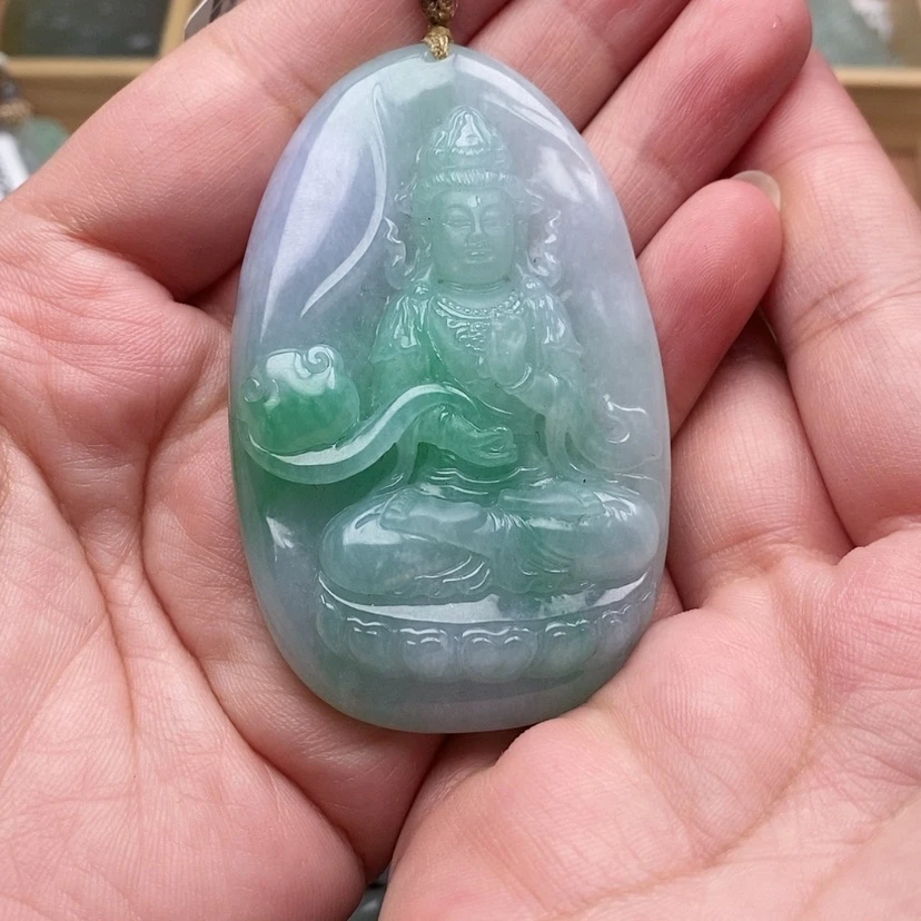 【闪购商品】翡翠颈饰未镶嵌过**真。