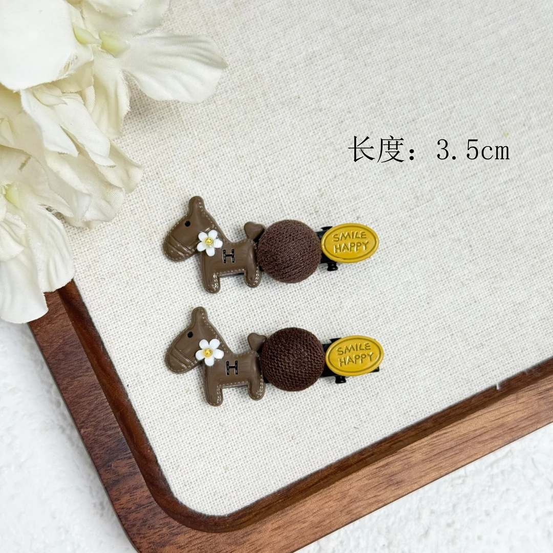 BAOSHATI/宝莎缇F-1268韩系可爱小马花朵侧边鸭嘴夹