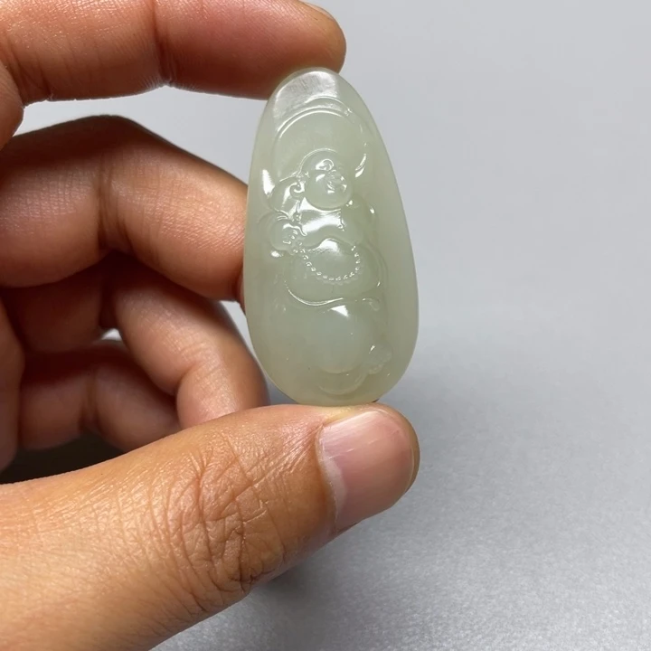 吊坠(不含链)未镶嵌和田玉淡**云