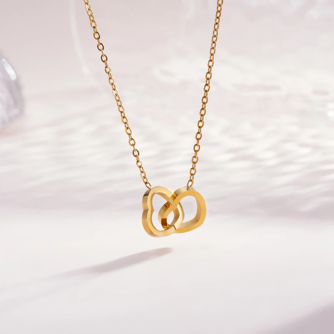 不锈钢莫桑石项链项链项链吊坠项链女小众钛钢女士高级锁骨链