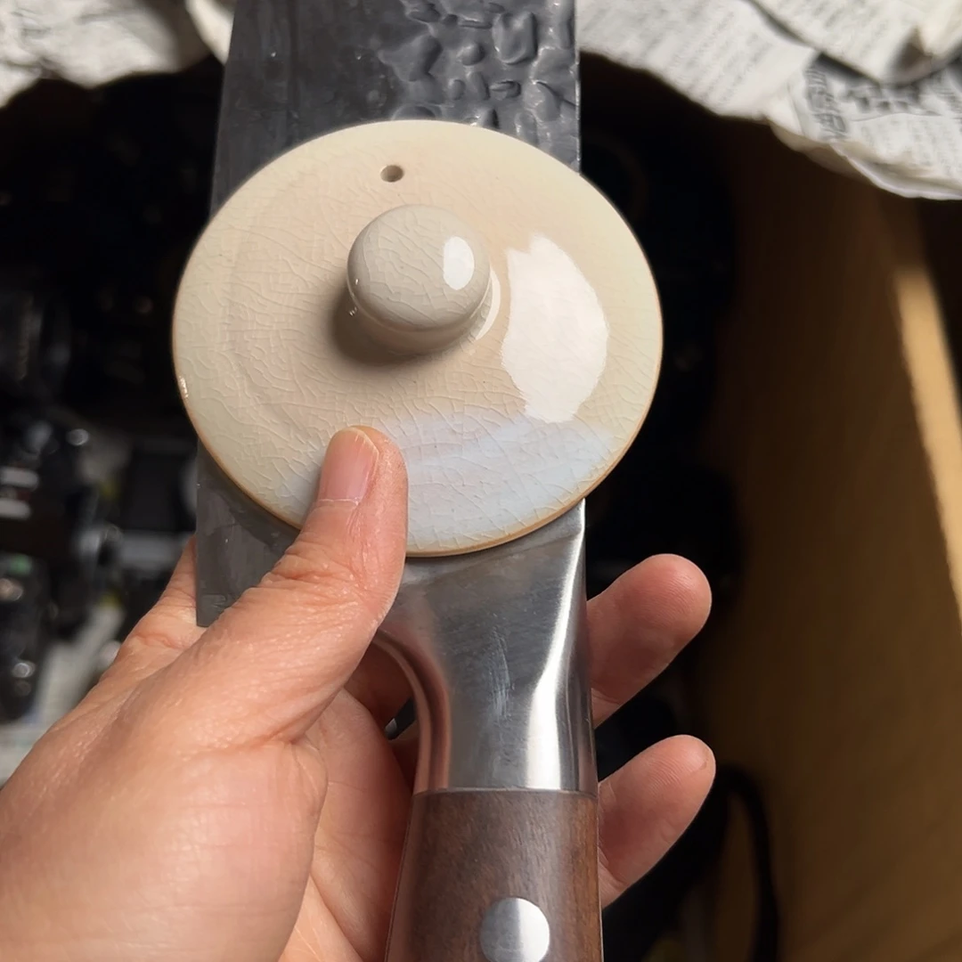 瓷片。。。。。。。。。。。。。。。