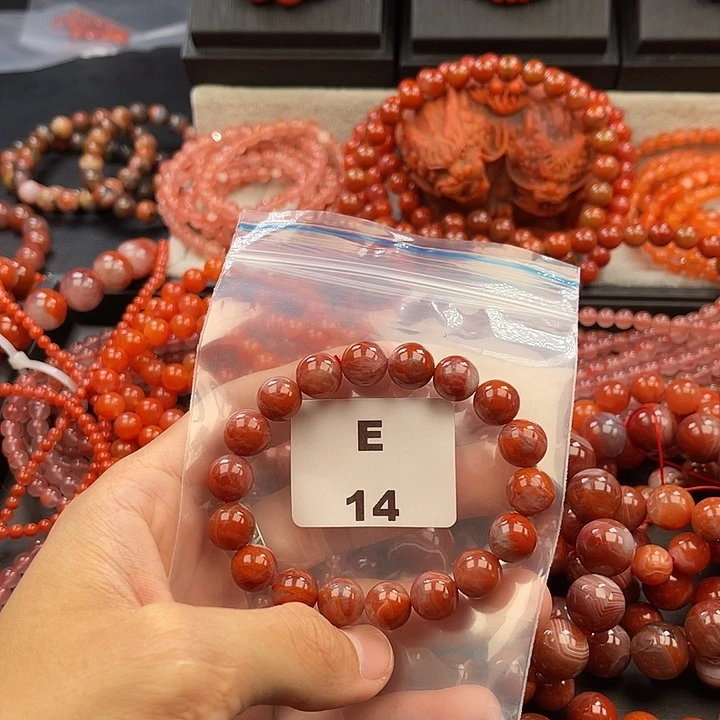 南红玛瑙未镶嵌多样性发货默认微瑕称重10mm