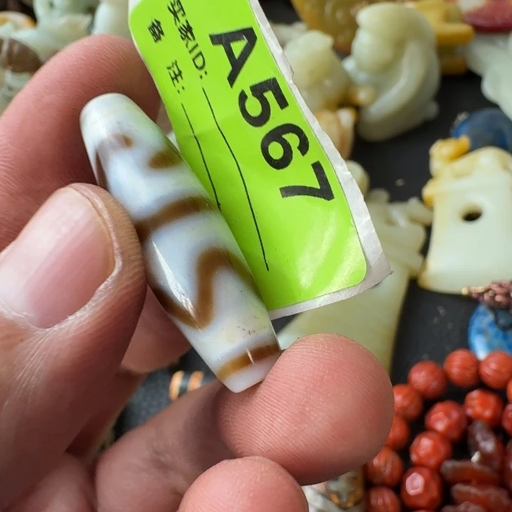 未镶嵌颈饰玛瑙/玉髓