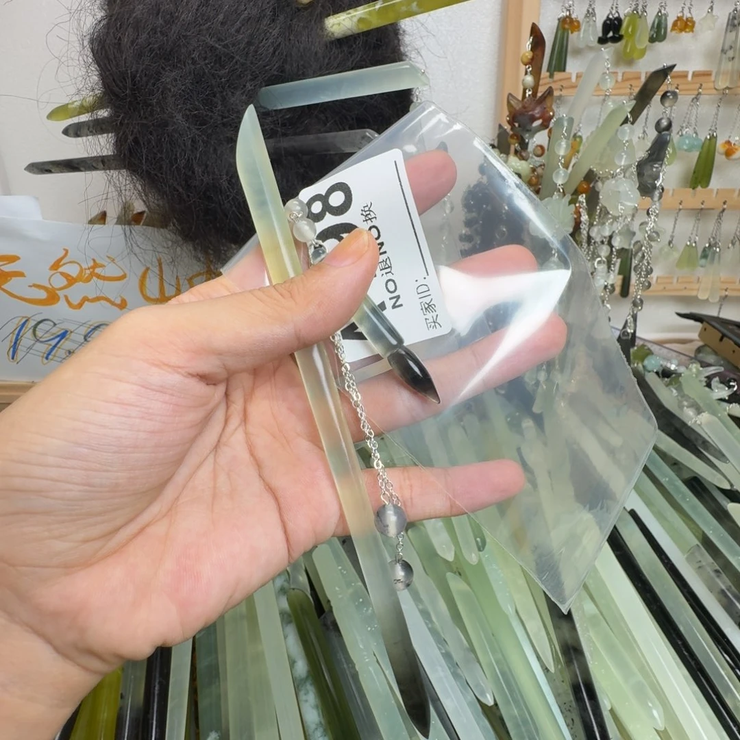 又****蛇纹石玉合金发饰
