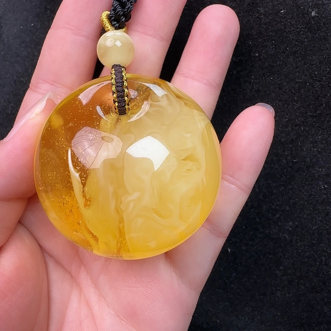 蜜蜡未镶嵌珠宝奇石