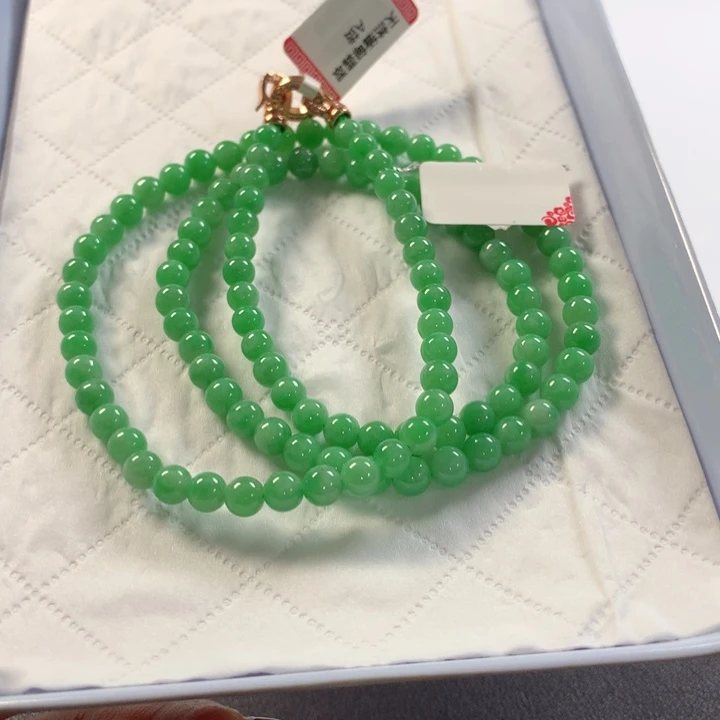 翡翠未镶嵌颈饰项链