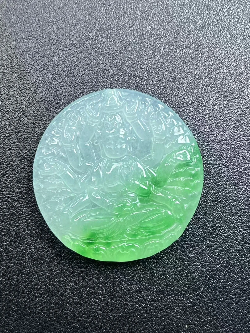 如意工厂甄选--高品质冰飘绿花千手毛衣链吊坠-GY04多样性发货