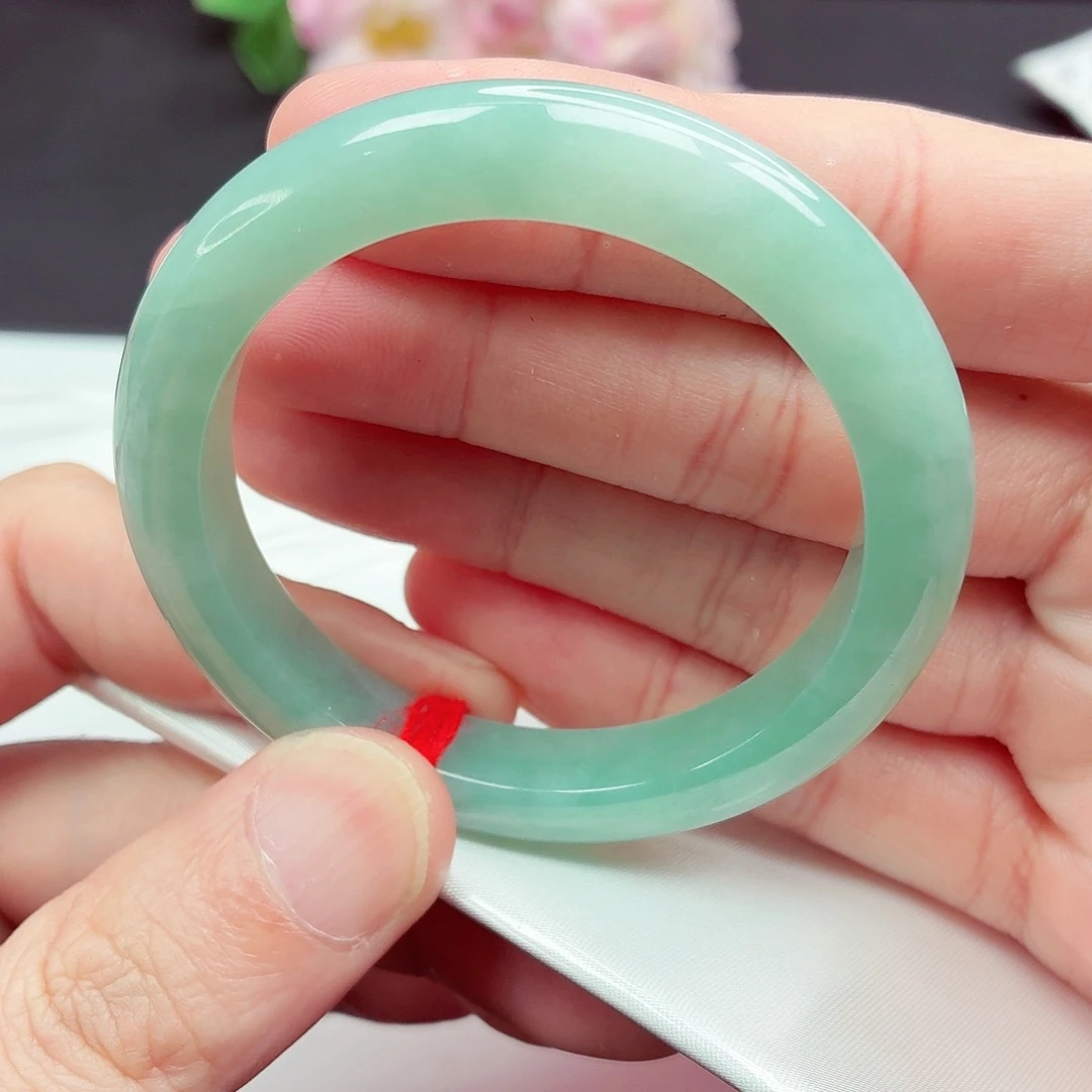 翡翠未镶嵌手镯51圈