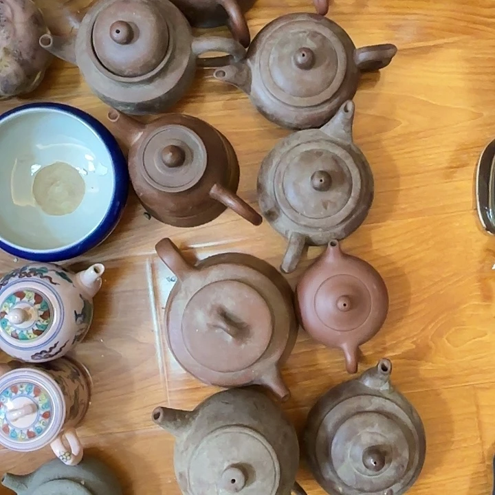 用***7陶瓷摆件不固定10个紫砂壶