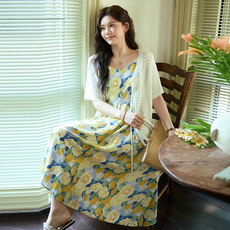 五季家大码女装夏季时尚显瘦杏色上衣+花色吊带裙两件套ZL106336