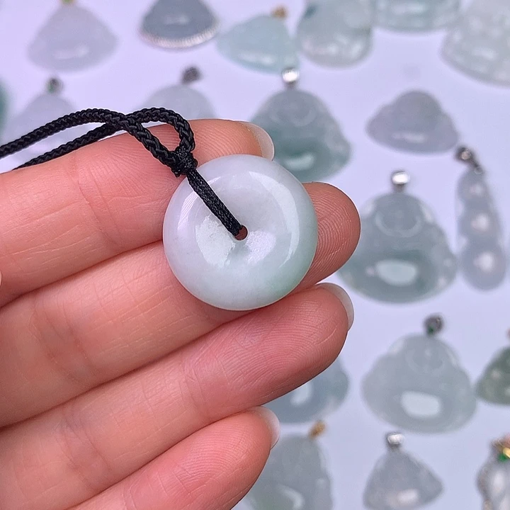 翡翠未镶嵌颈饰缅甸翡翠A货