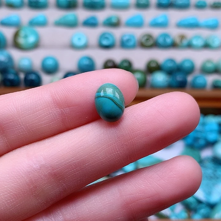 绿松石颈饰未镶嵌S****。