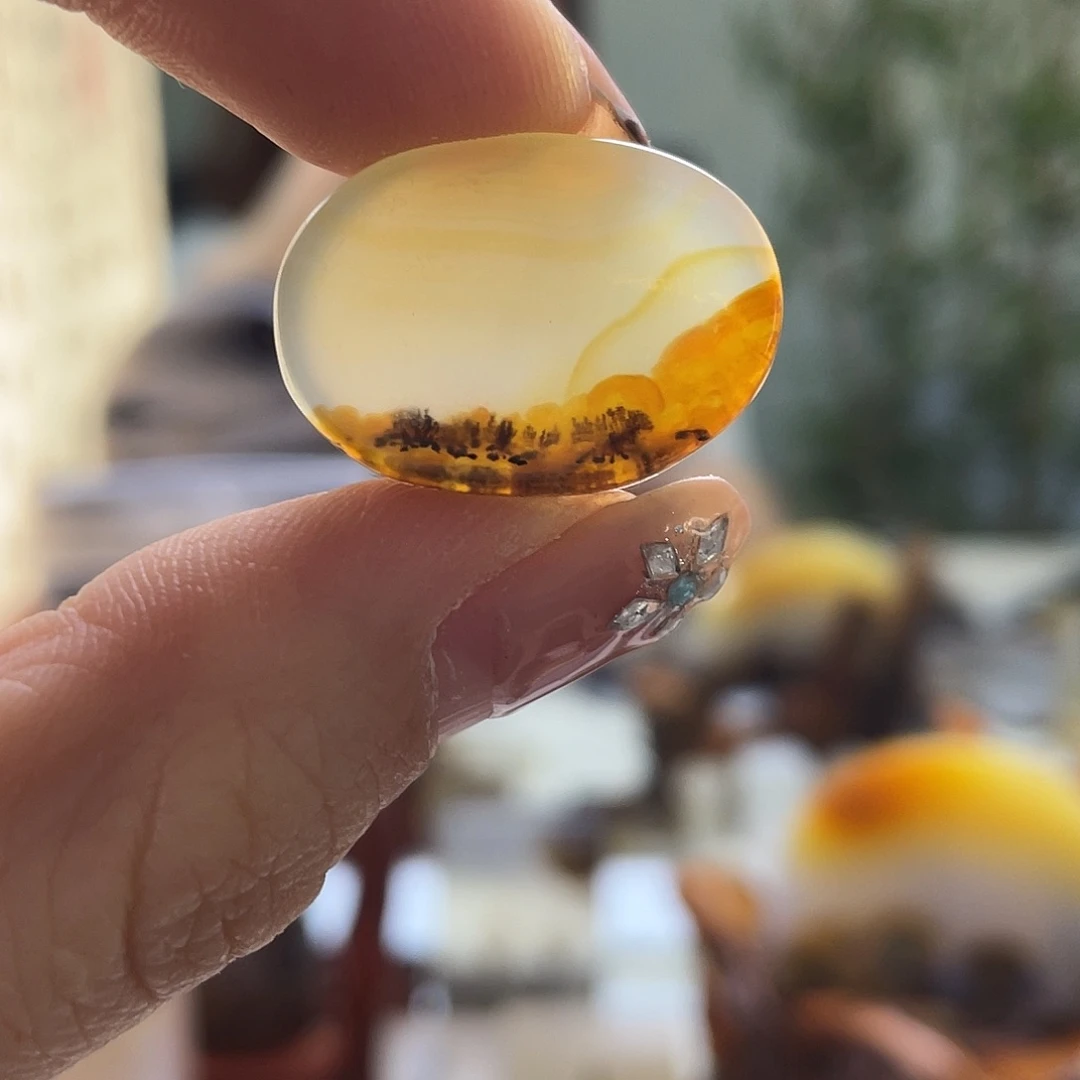 玛瑙/玉髓未镶嵌珠宝半成品