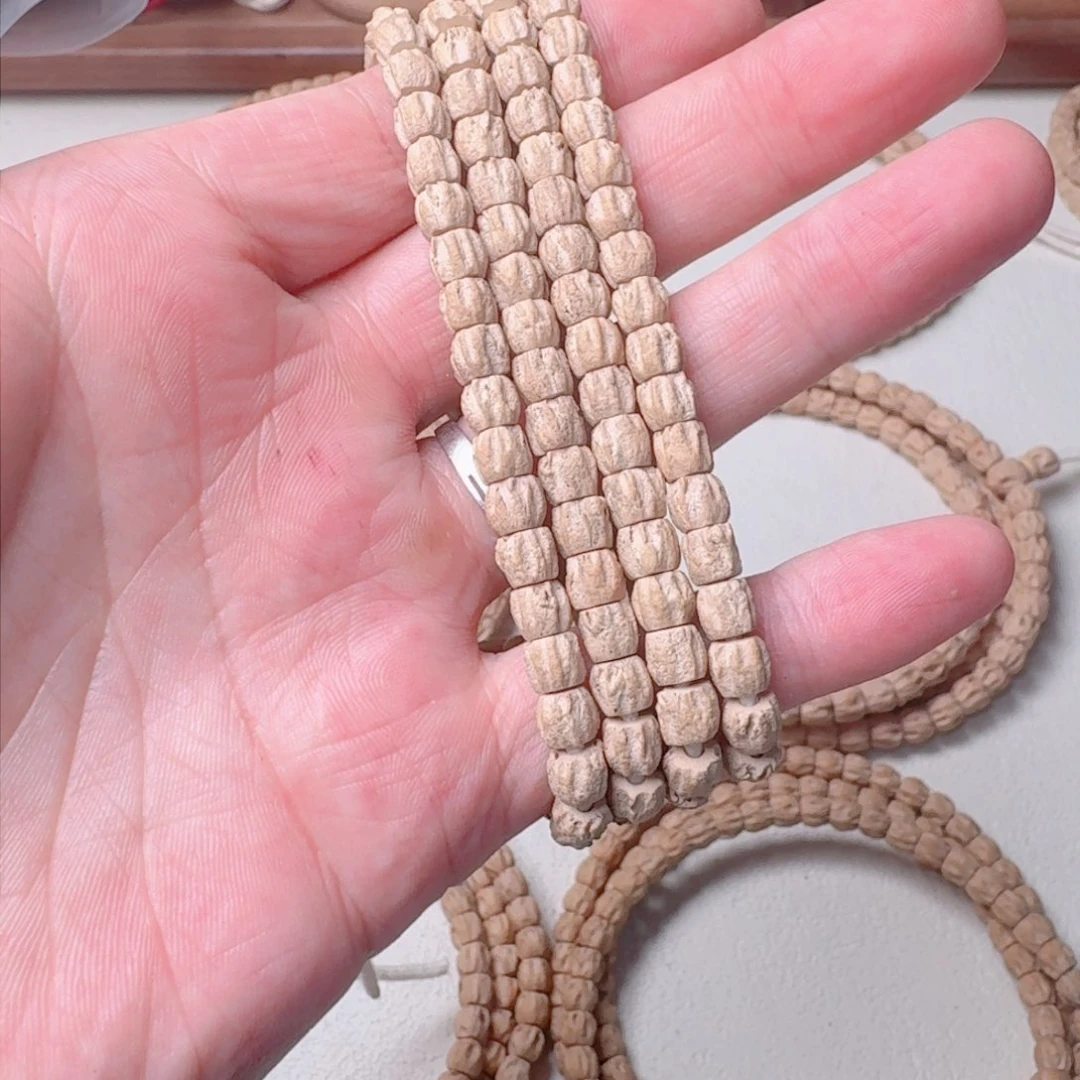 柏香籽/百香籽吊坠