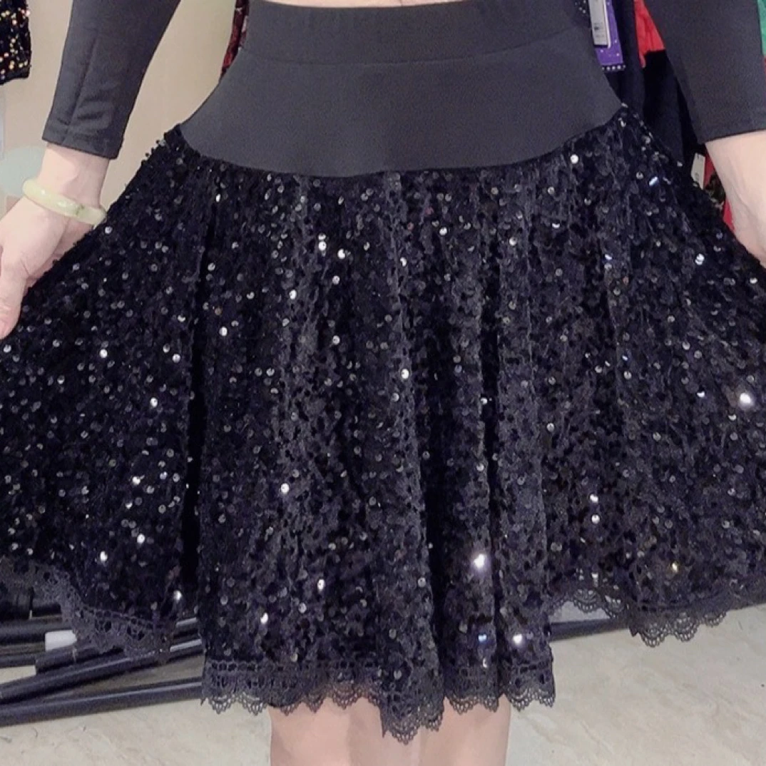 蕾丝绣花朵中长仙女裙荷叶边设计彩色亮片