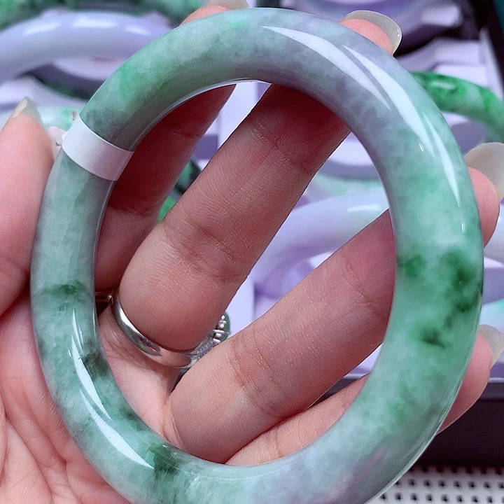 未镶嵌手镯翡翠翡翠