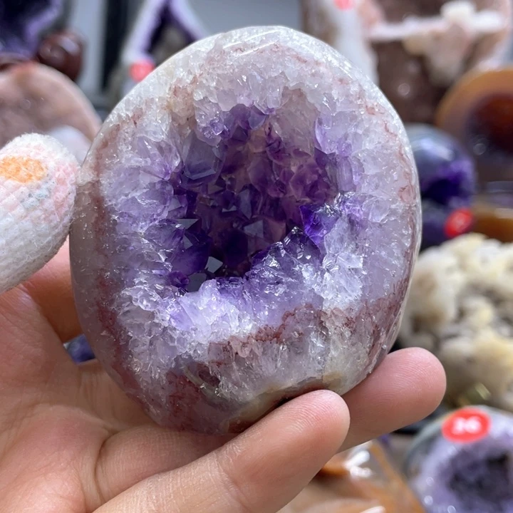 水晶摆件未镶嵌捡漏