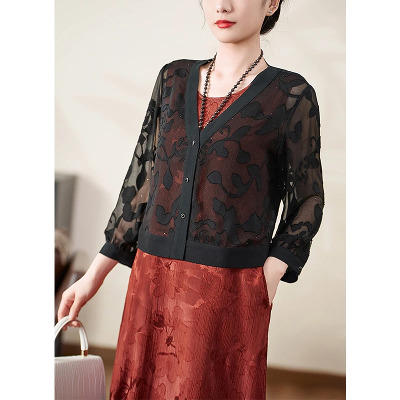 迪欧芙2025年夏季短款洋气黑色时尚七分袖外套气质薄款#XWT88000