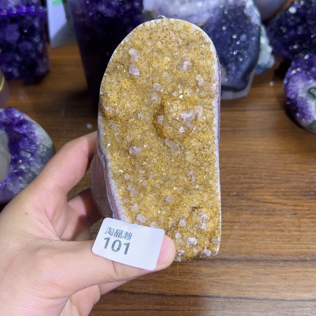 未镶嵌水晶大型摆件（非配饰）