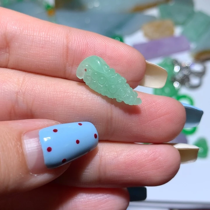 翡翠未镶嵌颈饰无镶嵌