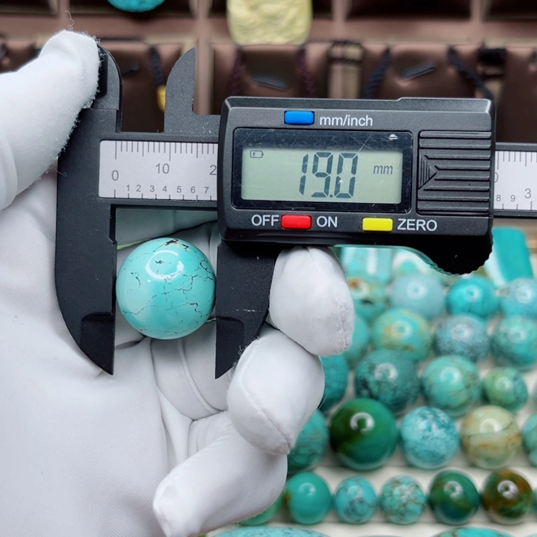 绿松石未镶嵌纯天然原矿绿松石