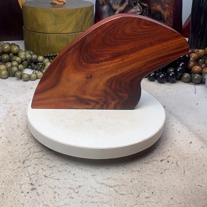 铁***艺木赞比亚血檀底座摆件