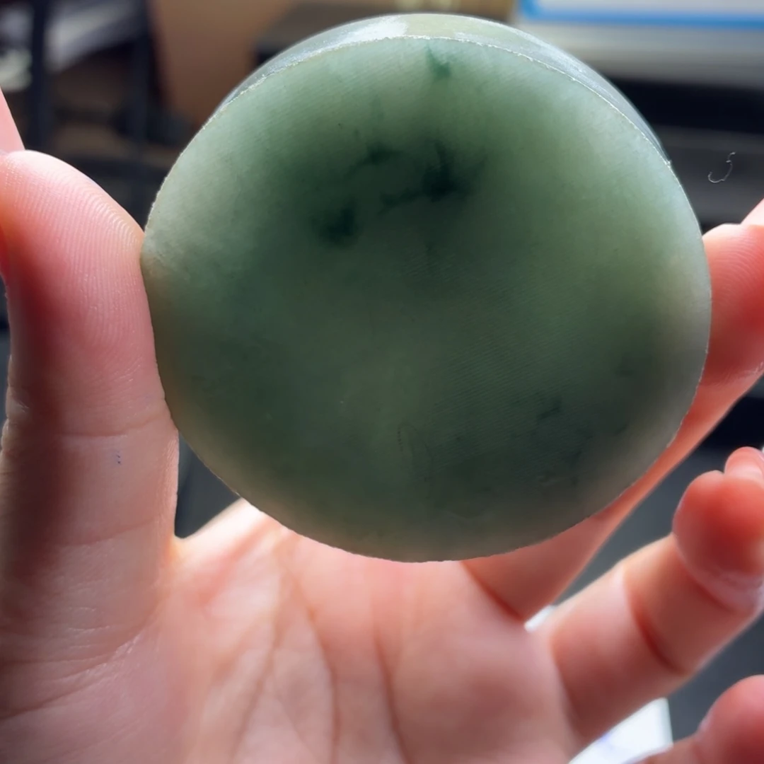 淡***a定制翡翠未镶嵌翡翠手镯