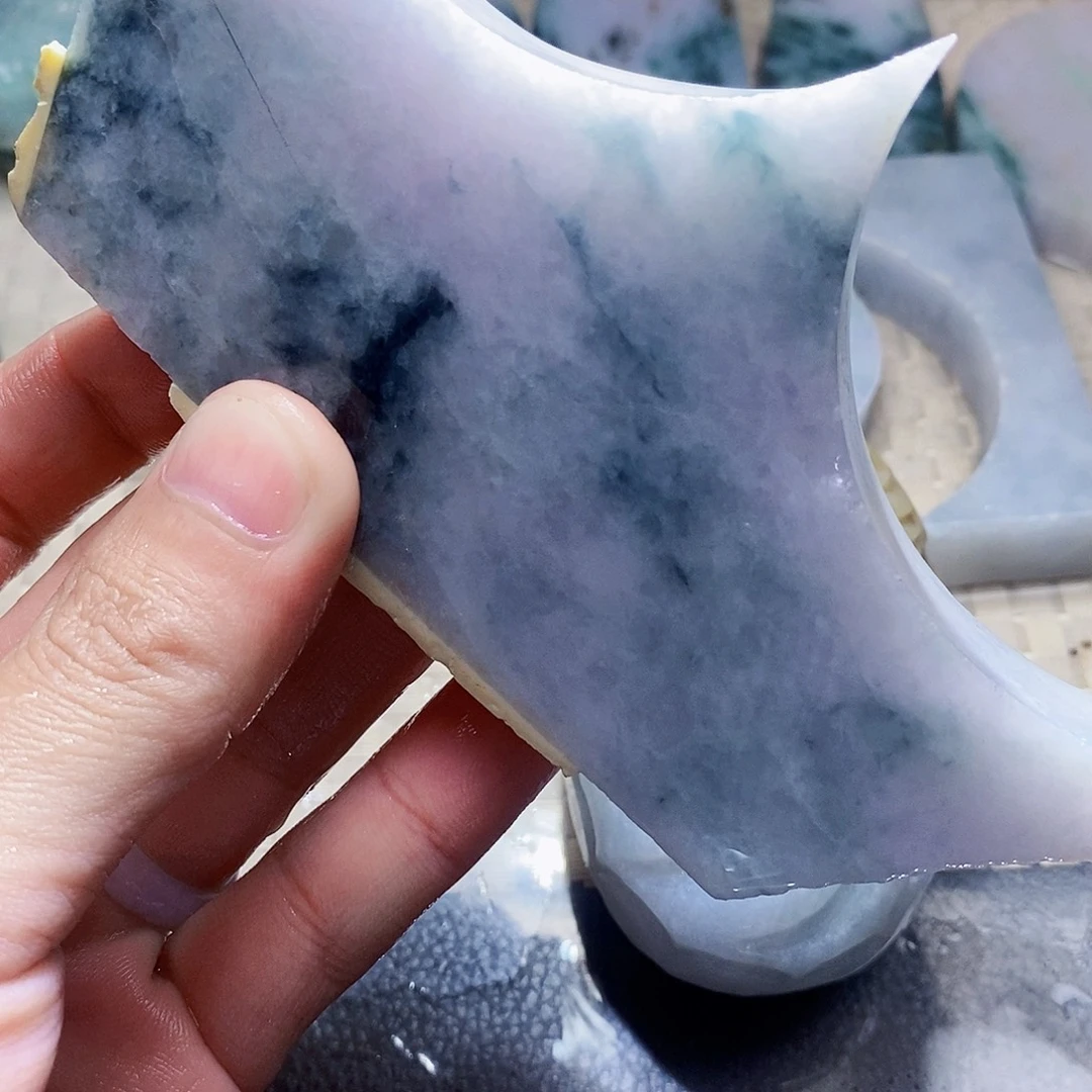 翡翠未镶嵌颈饰888