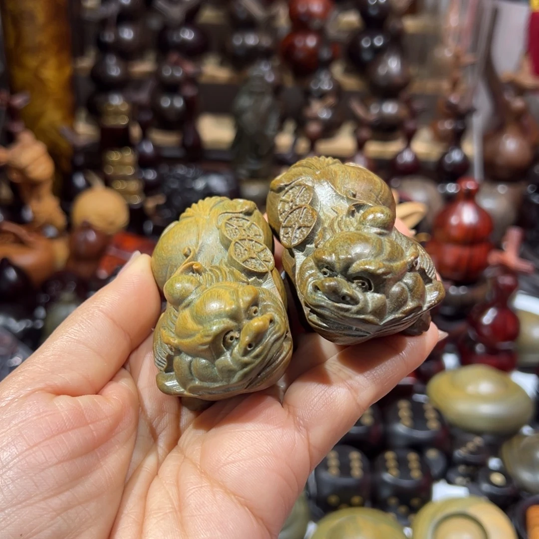 香榧木绿檀绿檀貔貅大