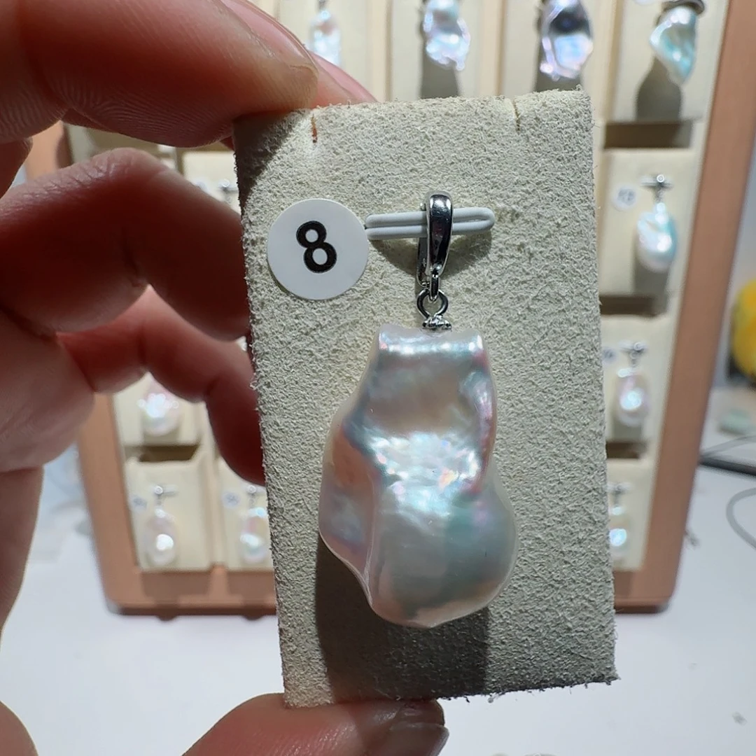 合金淡水珍珠颈饰