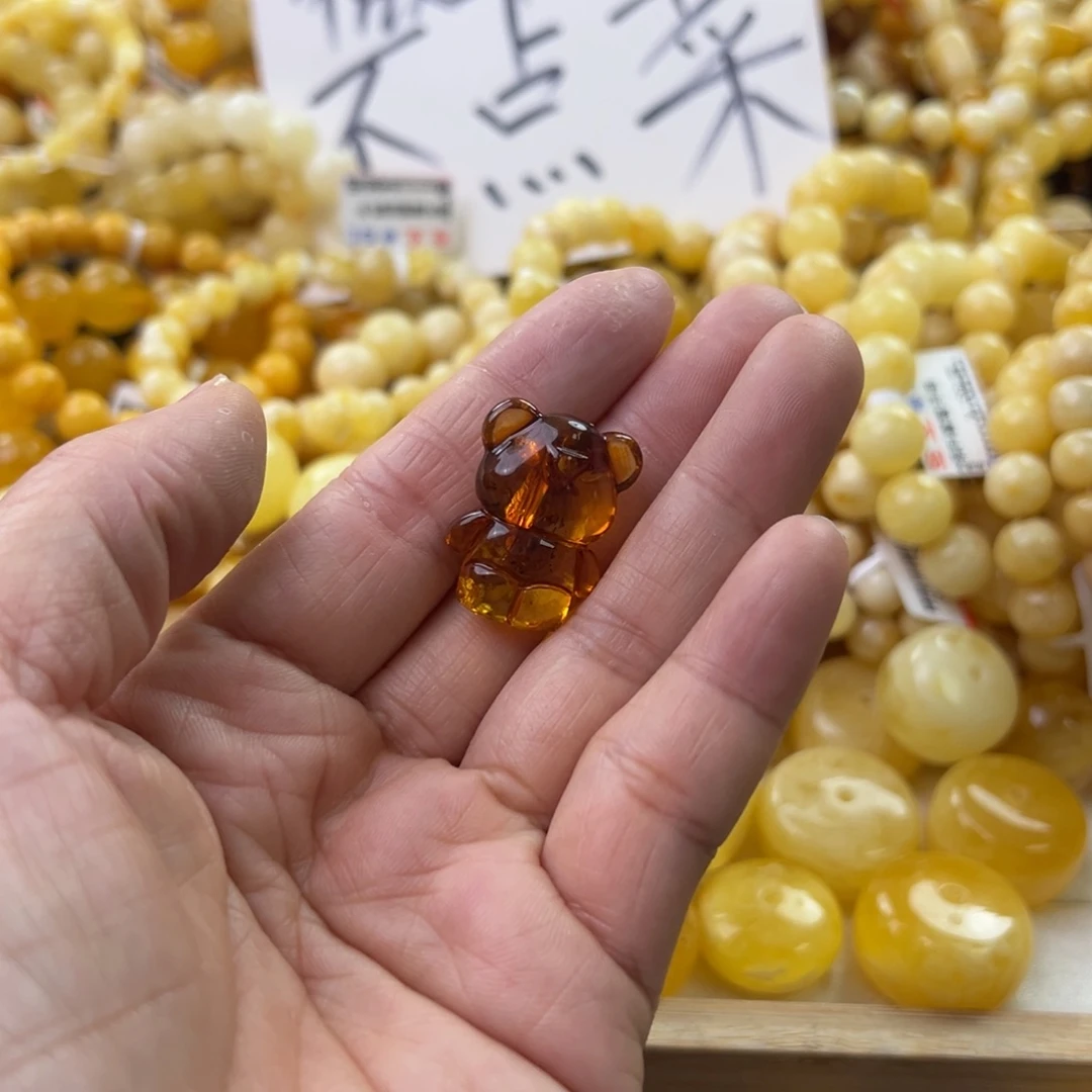琥珀珠宝奇石未镶嵌