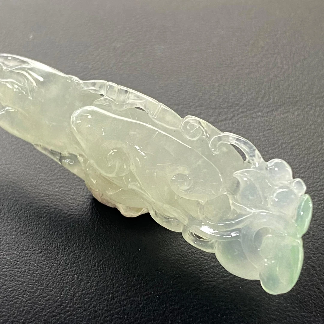 7天然缅甸翡翠A货冰种人生如意/700209/上海嘉禾拍卖