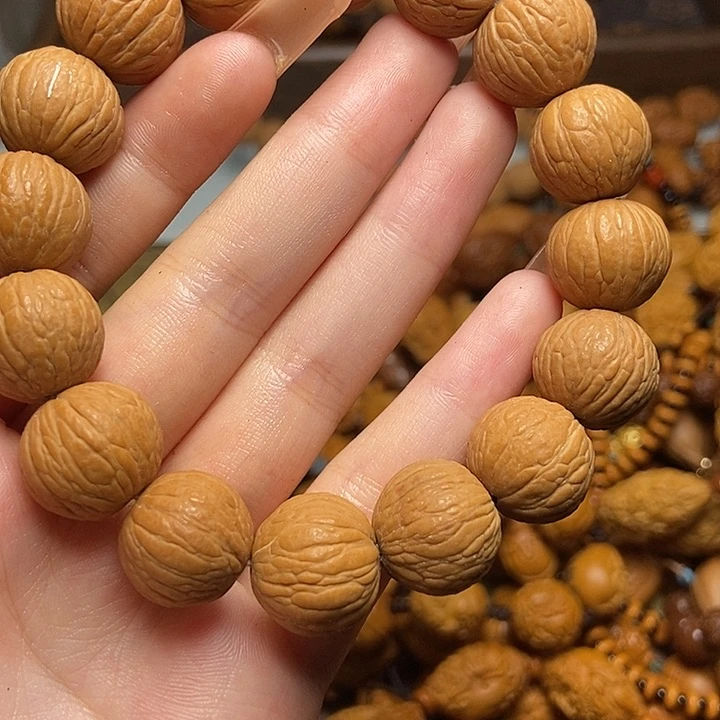 橄榄核手串/手链ghgvvvvvvvb