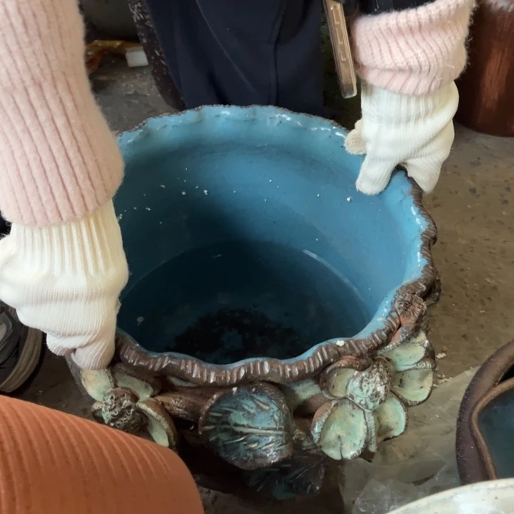 无孔 高28口32。