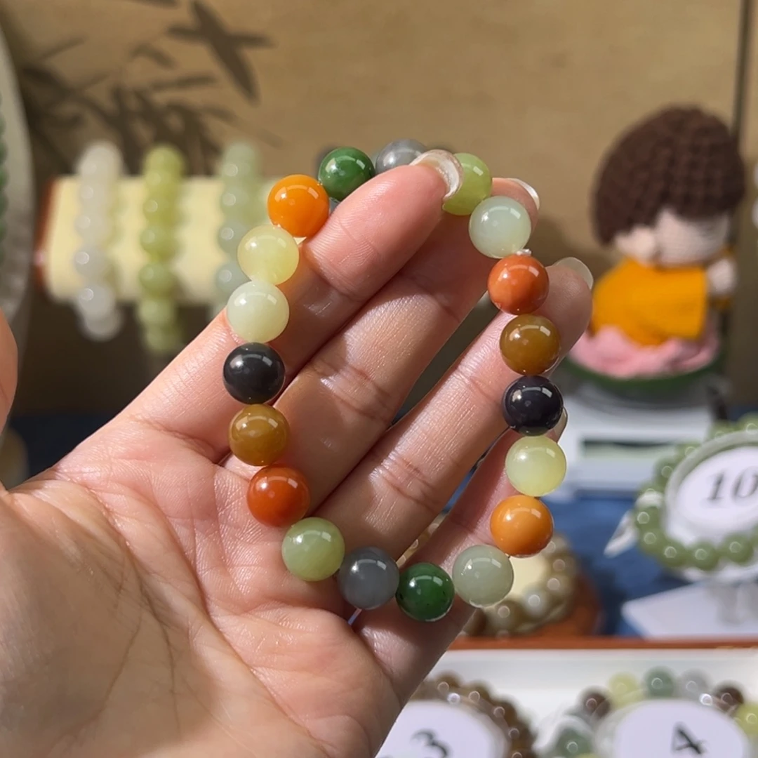 和田玉未镶嵌手串