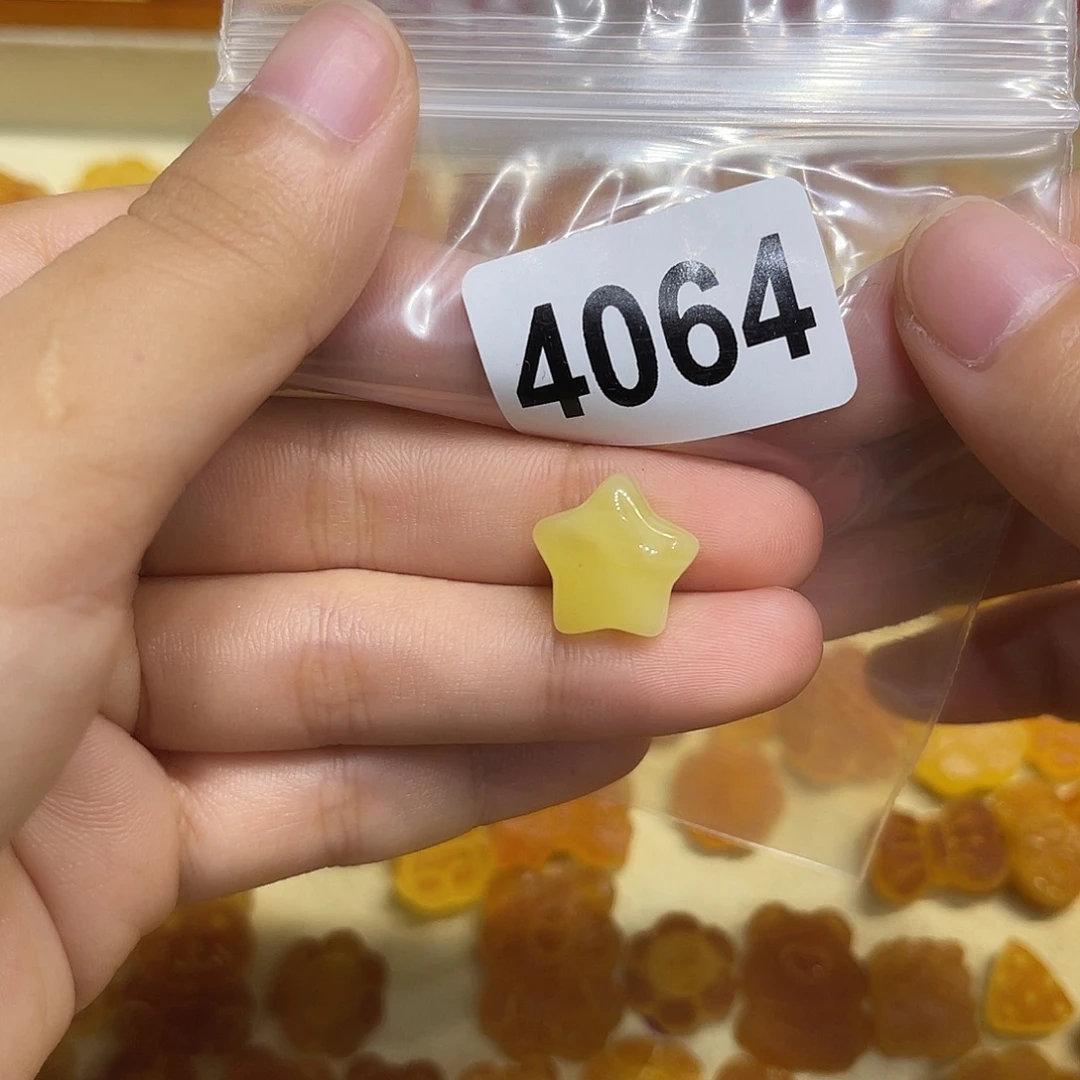 不***道琥珀未镶嵌珠宝奇石