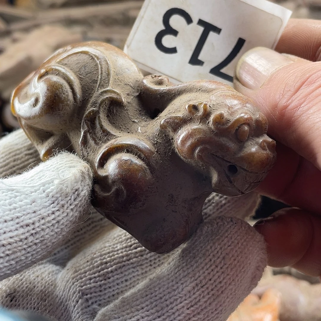 和田玉（糖玉）未镶嵌挂件