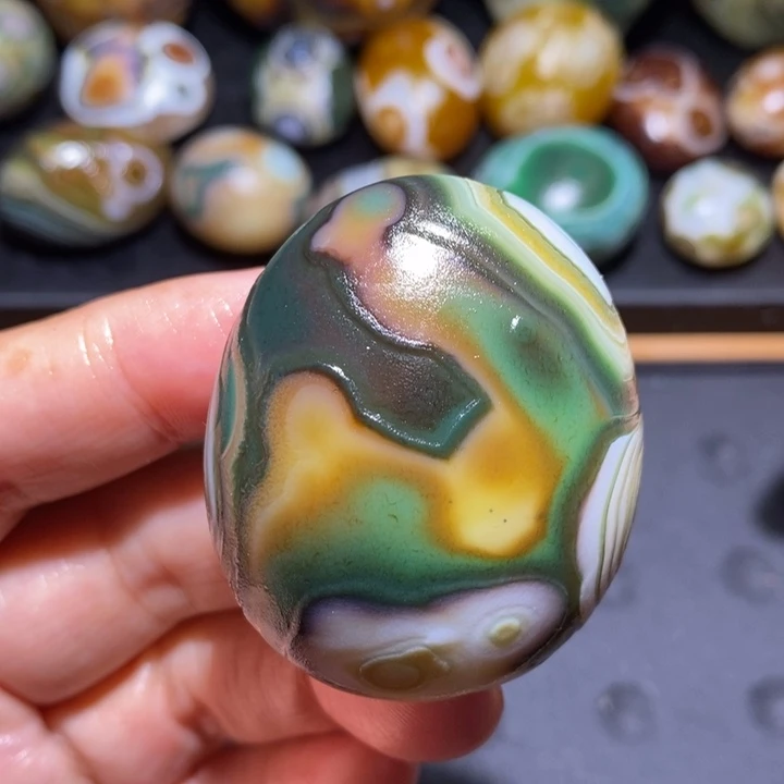 未镶嵌玛瑙/玉髓珠宝半成品23