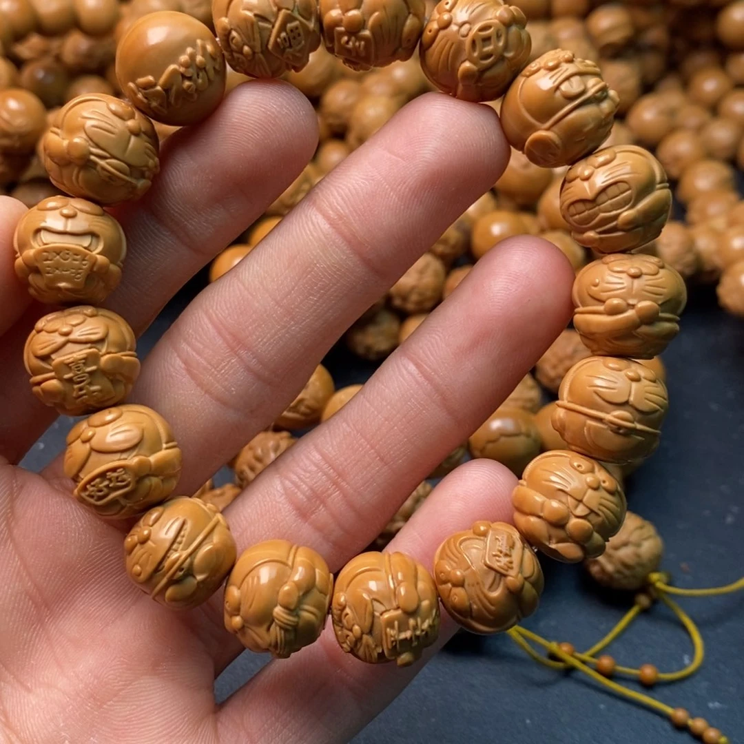 猴头核桃吊坠整身机器猫