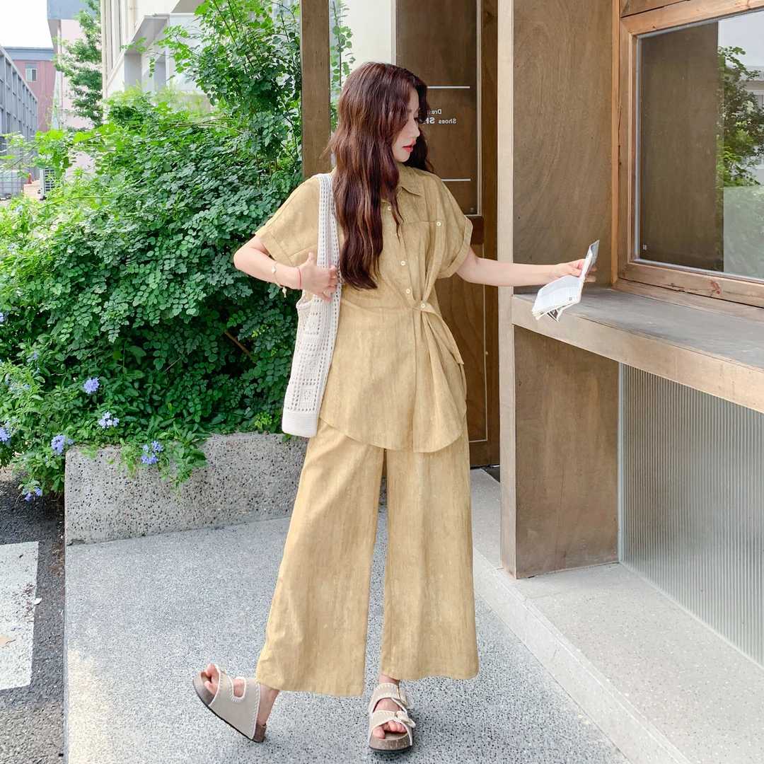 黄色休闲老钱风独特松弛感衬衫套装女2025年夏季新款阔腿裤两件套
