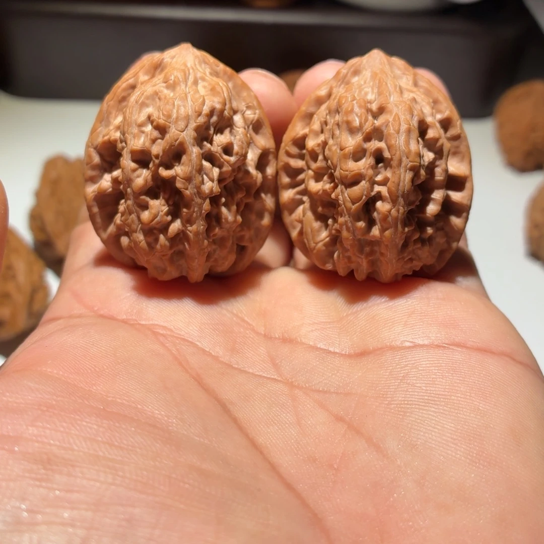 文玩核桃吊坠壁虎