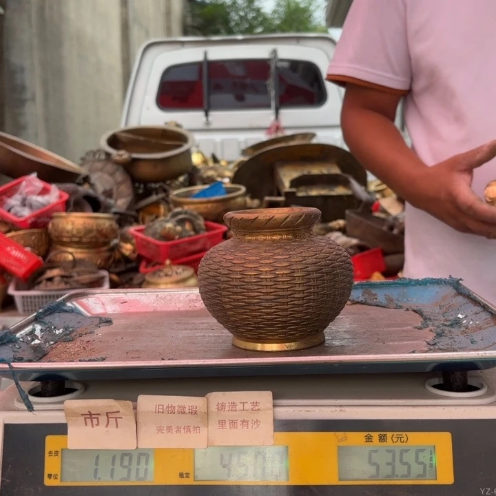 593 铜器物品理性消费