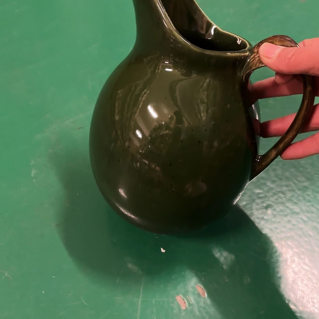 鱼**园陶瓷艺术设计中心