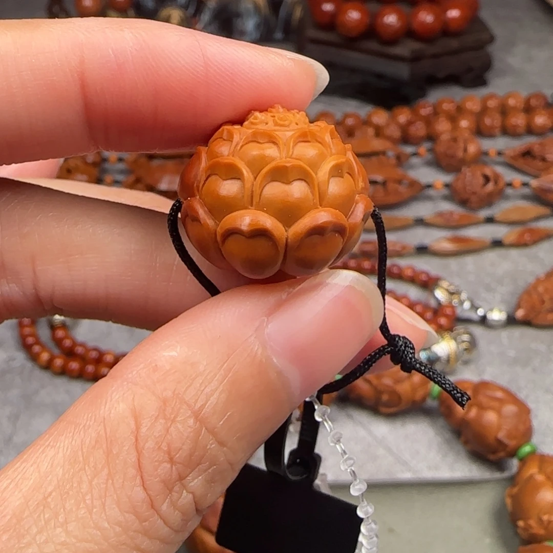 手串/手链橄榄核2.0尺寸莲花三通