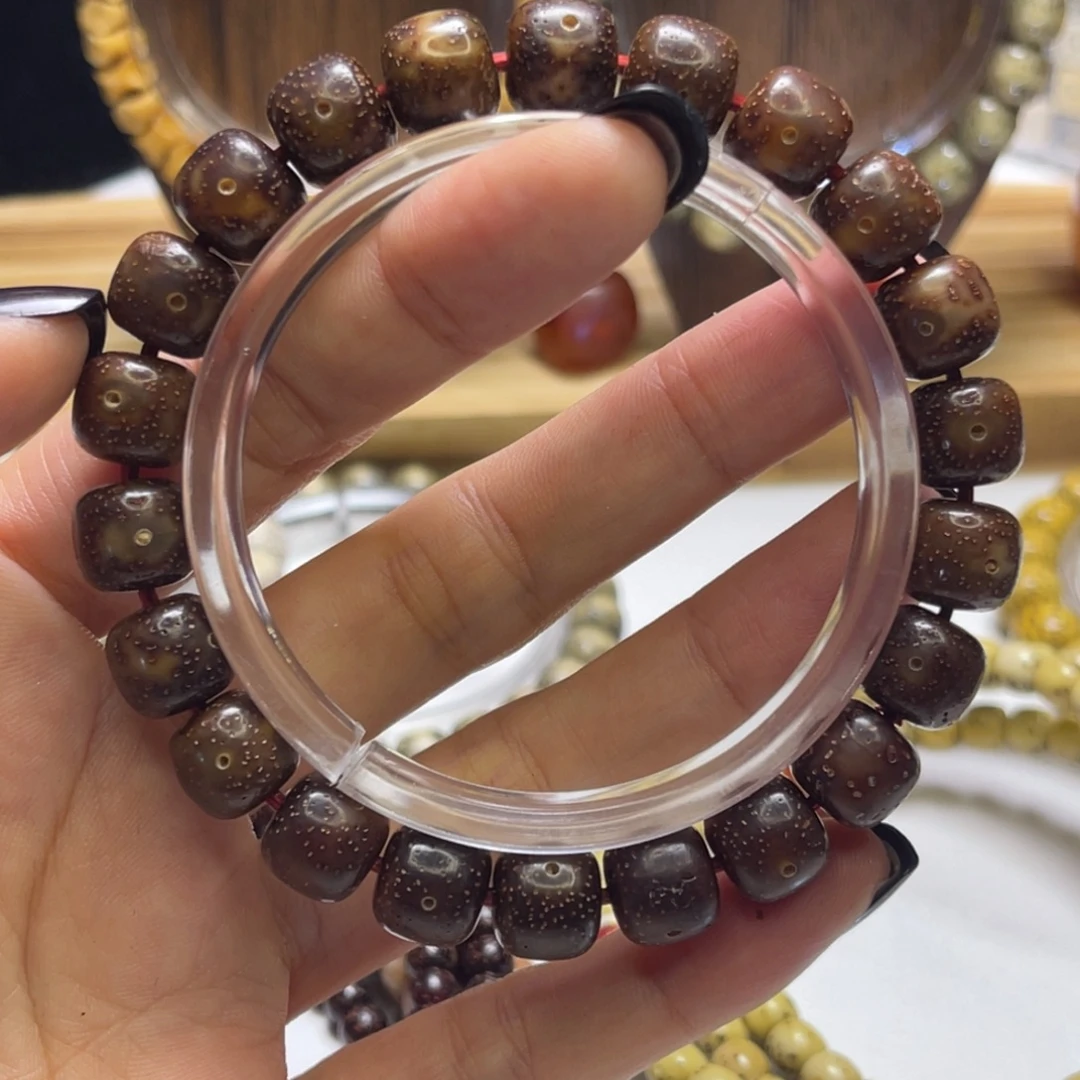 吊坠星月菩提黑金11单圈