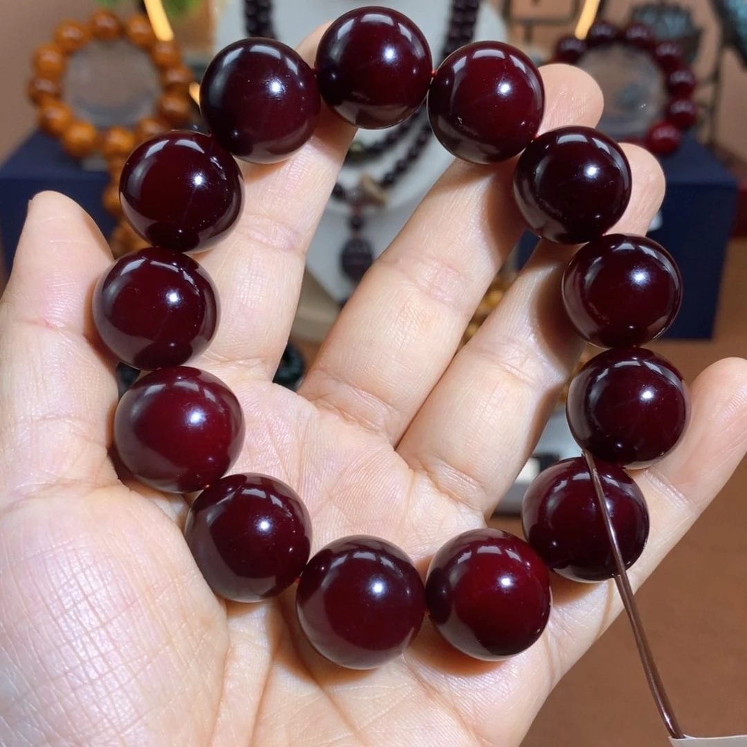 贝壳杉帝王血龙木1.8千年全透冰料顶品