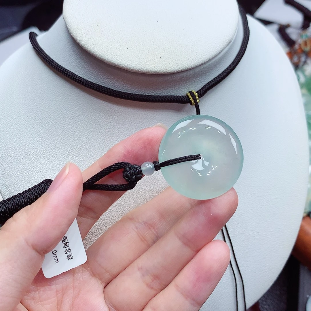 翡翠未镶嵌颈饰编号58，27.4/6