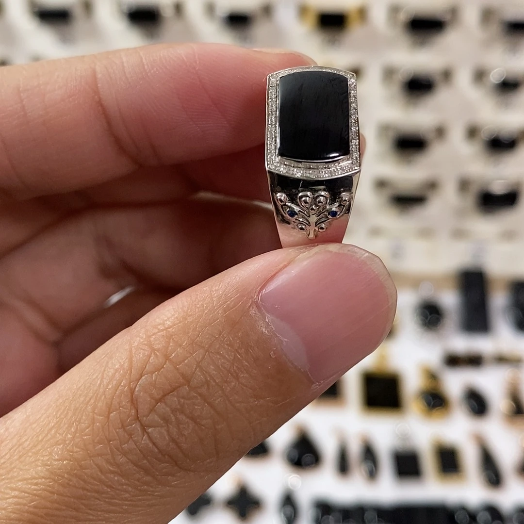 翡翠未镶嵌手链墨翠